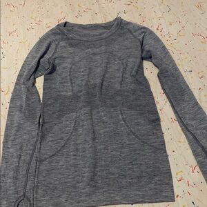 lululemon gray top size small